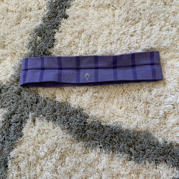 lululemon ivivva and athleta headbands - Picture 3 of 10